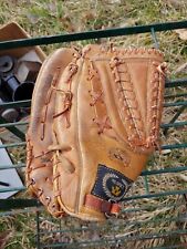 Mickey Lolich 1968 World Series MVP Signed Vintage Game Model Glove