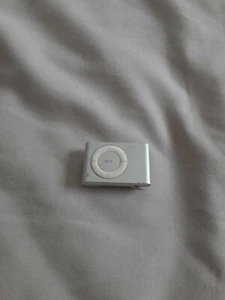 Apple iPod Shuffle A1373 4th Generation Mini Music MP3 Audio Player Blue - Picture 1 of 5