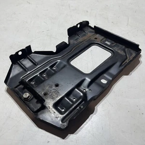 Batteriefachhalter A2046280218 für Mercedes W204 C180 CGI 2010 RHD A2046280218 - Bild 1 von 6