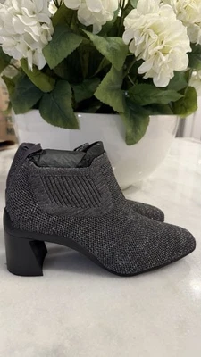 Aerosoles 帆布针织踝靴女式 8M 码珠光灰色黑色一脚蹬 — 第 1/4 张图片