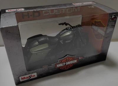 MAISTO H-D CUSTOM  1:18 MOTO HARLEY DAVIDSON ROAD KING SPECIAL  2022 VERDE 34360 - Immagine 1 di 2