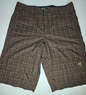 Mountain Hardwear Men's Long Shorts Bermuda Brown Plaid Flat Front Size 38 - Image 1 of 4