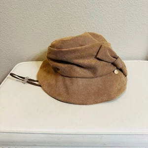 Comhats Women’s Hat Caramel Color Size M With Bow - Picture 1 of 6