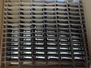 Dell EMC POWEREDGE SERVER R550 R750 T550 LFF 3,5" HDD BAY FÜLLER F3F7V 0F3F7V - Bild 1 von 3