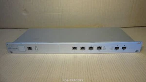 Routeur haut débit Ubiquiti USG-PRO-4 Cloud Managed UniFi Security Gateway PRO - Photo 1/5