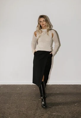 Armario. Falda midi de lana NYC talla IT38 Foto 1 de 4