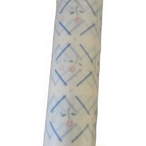 Forro de estante Rubbermaid Vintage Posy blanco Rosebud Country Blue - Imagen 1 de 5