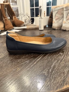 Naturalizer marineblau Leder flexibel flache bequeme Schuhe Größe 8,5 W gebraucht, in einwandfreiem Zustand - Bild 1 von 6