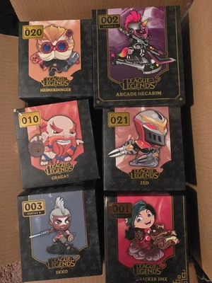 Figuras League of Legends Riot Games Temporada 1 y Temporada 2 Precintadas Foto 1 de 4