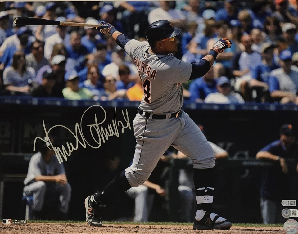 Foto autografada por Miguel Cabrera Detroit Tigers 16x20 Beckett Witness - Imagem 1 de 1