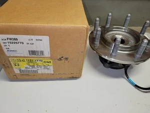 NEW GM ACDelco OEM Front Hub Asm 99-07 4WD Silverado 2500HD 3500HD 1500HD FW289 - Picture 1 of 3