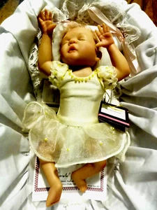 ASHTON DRAKE /JESSICA SCHENK 8 IN VINYL BALLERINA "TUTU TINY TUCKERED OUT" W/COA - Picture 1 of 7