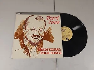 Burl Ives , Traditional Folk Songs ,1987 Vinyl LP - Picture 1 of 2