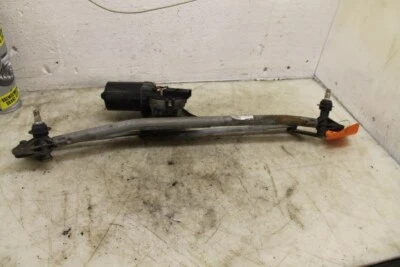 MOTOR LIMPIAPARABRISAS ROVER 75 2001 0390241355 / 67638362155 Foto 1 de 4