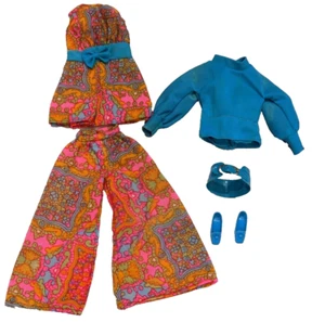 Vintage Mattel Barbie Doll MOOD MATCHERS #1792 Outfit 1970-1971 Teal Pilgrims - Picture 1 of 8