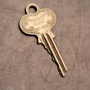Vintage Francis Keil & Son Ornate Decorative Key New York USA Steampunk no. 83 - Picture 1 of 4
