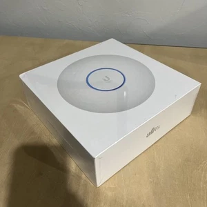 Ubiquiti UniFi 6 Long-Range Access Point U6-LR-US BRAND NEW SEALED WirelessWi-Fi - Afbeelding 1 van 4