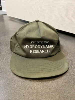 Sombrero promocional de lona Western Hydrodynamic Research verde militar Foto 1 de 4