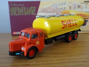 CORGI CLASSICS SHELL BERLIET GLR 8 FUEL TANKER TRUCK MODEL 73201 1:50 - Picture 1 of 3