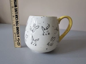 Meritage Ceramic Cream Yellow Bunny 16oz Coffee Tea Mug - Picture 1 of 4