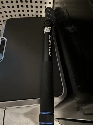 Benro MCT48AFS6PRO Connect Video Aluminum Monopod - Max Load 13.2 lb / 5.99 kg - Image 1 of 4