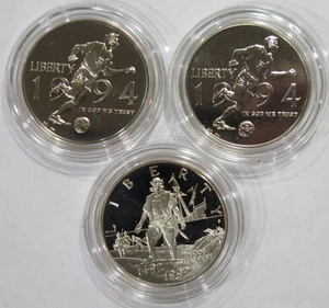 1994 WORLD CUP & 1992 COLUMBUS VOYAGE 50C HALF DOLLARS C/N COIN LOT (3) 🌈⭐🌈 - Picture 1 of 2