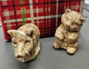 Wade New England Figurines "Whimsies" Bear & Pig - Picture 1 of 12