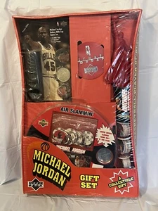 1995 Upper Deck Unopened Micheal jordan Collectible Gift Set POGS - Picture 1 of 9
