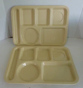 Vintage Set of 2 Tan Continental Siliete 614 Divided 6 Section Cafeteria Trays - Picture 1 of 10