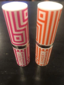 2x Clinique "Jonathan Adler" Pop Lip Colour & Primer Lipstick (Plum & punch Pop) - Picture 1 of 5