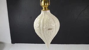 Lenox 2nd Annual 1983 Christmas Ornament Limited Edition Embossed Poinsettias - Picture 1 of 4