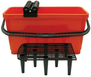 Washboy Tiling Bucket with Rollers and Plastic Base Grate - Picture 1 of 1