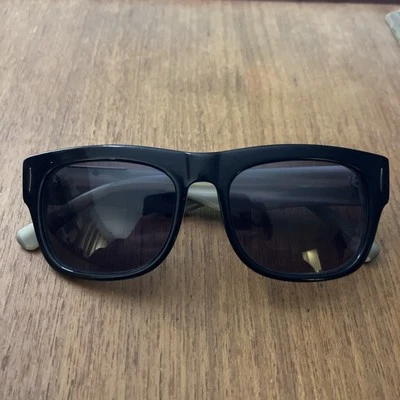 Очки солнцезащитные Raen Lenox (Froth) черные и коричневые женские оправы ручной работы - Изображение 1 из 4