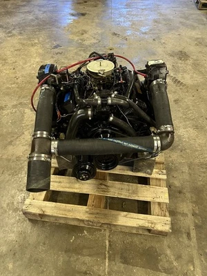 MerCruiser Marine 7,4 л 454 бортовой синий водяной двигатель CW RH ПРЕСНАЯ ВОДА - Изображение 1 из 4