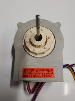 Motor ventilador condensador EAU63923601 Foto 1 de 2