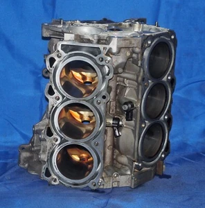 2017-2020 Nissan Pathfinder Infiniti QX60 VQ35DD 3.5L V6 Engine Bare Block Solid - Picture 1 of 12