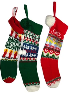 3 Medias de Navidad Tejidas Pom Pom 2-Sello - Imagen 1 de 6