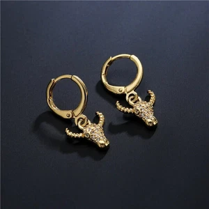 1.9 Ct Round Simulated Diamond Huggie Hoop Bull Head Earrings Yellow Gold plated - Picture 1 of 3