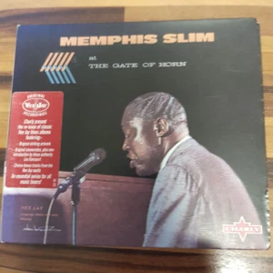 MEMPHIS SLIM: At The Gate Of Horn DIG > EX/VG+(CD) - Bild 1 von 3