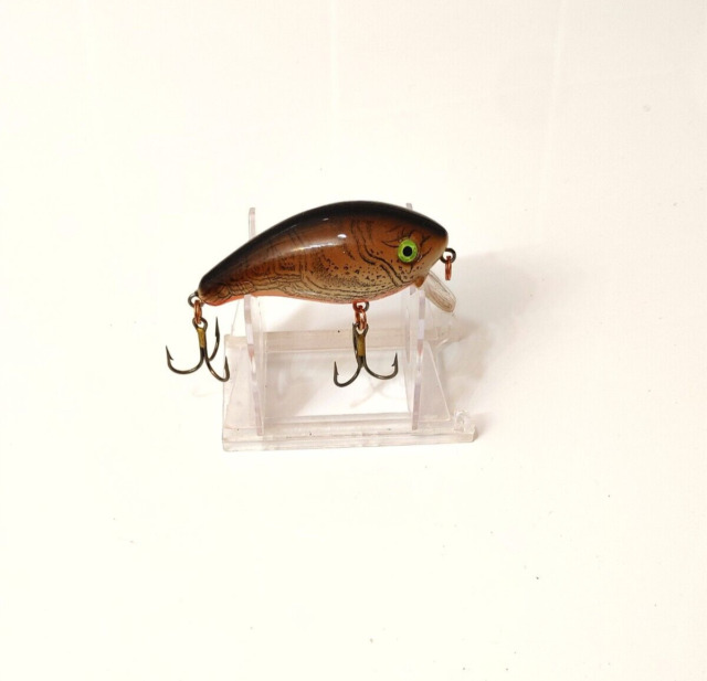 Lot 2 Tom Mann's Little George 1 Very Vintage Lure Similar to Others