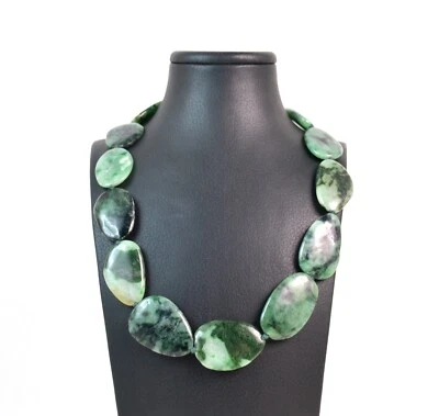 Collana in Giada e chiusura in Argento 925. Made in Italy - Immagine 1 di 3