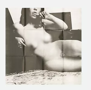 A Better Lou, force de vente, French, 2019, Nude Art Print, Les Folies de Paris - Picture 1 of 3