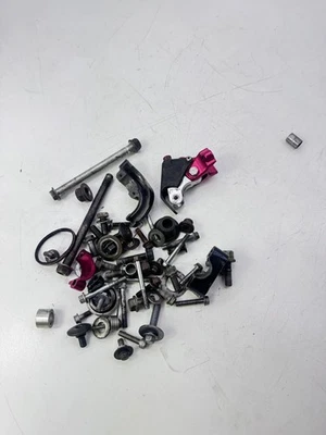 Suzuki RMZ450 2010 tuercas diversas pernos carcasa del acelerador etc OEM #157 Foto 1 de 4
