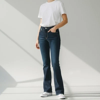 SPANX Original EveryWear Flare Jeans NWT Women's Sz SP Raw Indigo Skinny Shaping - Image 1 of 4