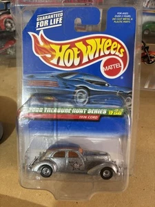 2000 Hot Wheels Treasure Hunt #3 1936 Cord Real Riders - Picture 1 of 1