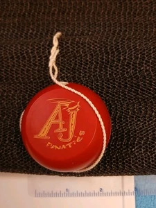 YoYo rojo vintage de Funatics - Imagen 1 de 6