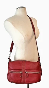 Tignanello Bandolera de Cuero Rojo Bolso de Hombro Cartera Cremallera Multi Bolsillo 12"x8" - Imagen 1 de 10
