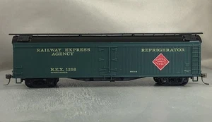 Athearn - Railway Express Agency - 50' Express Reefer + Wgt # 1268 - Picture 1 of 6