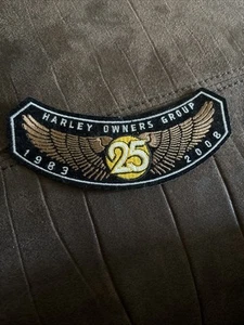 1983 - 2008 Embroidered HOG Harley Owners Group 25 Years Rocker Patch - Imagen 1 de 4