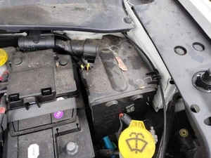 Fuse Box Engine Halogen Headlamps 9 Speed Fits 17-21 COMPASS 2851717 - Picture 1 of 12